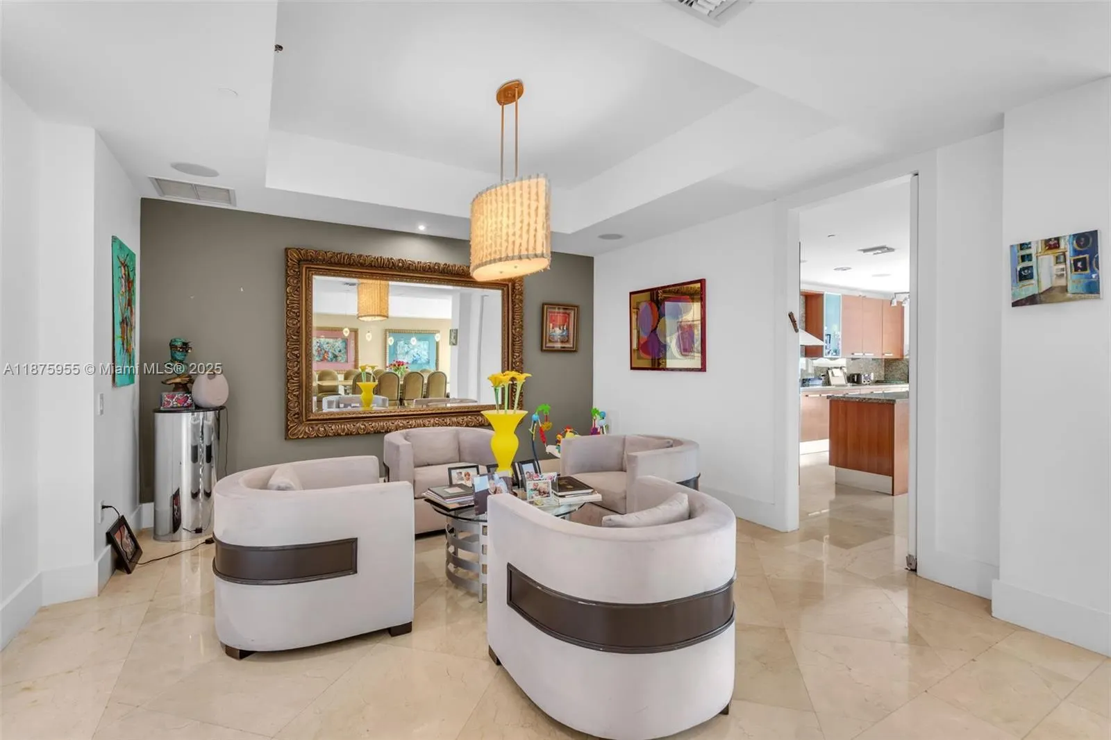 5959 Collins Ave, #804