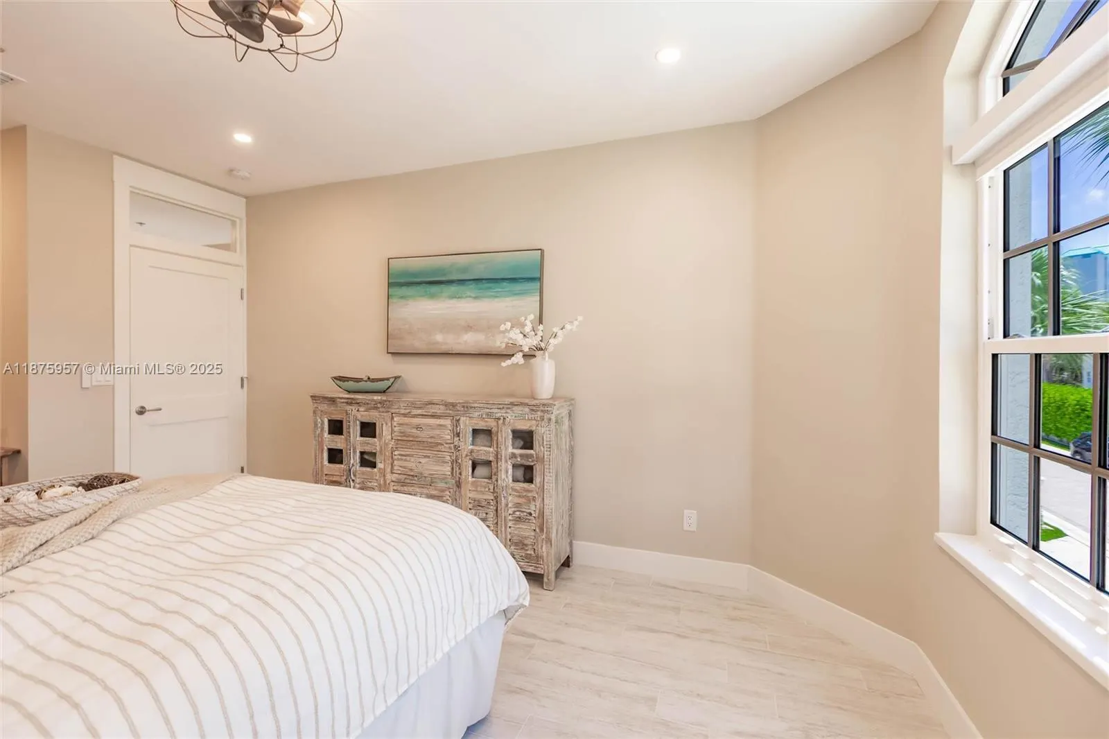 117 Ocean Key Way