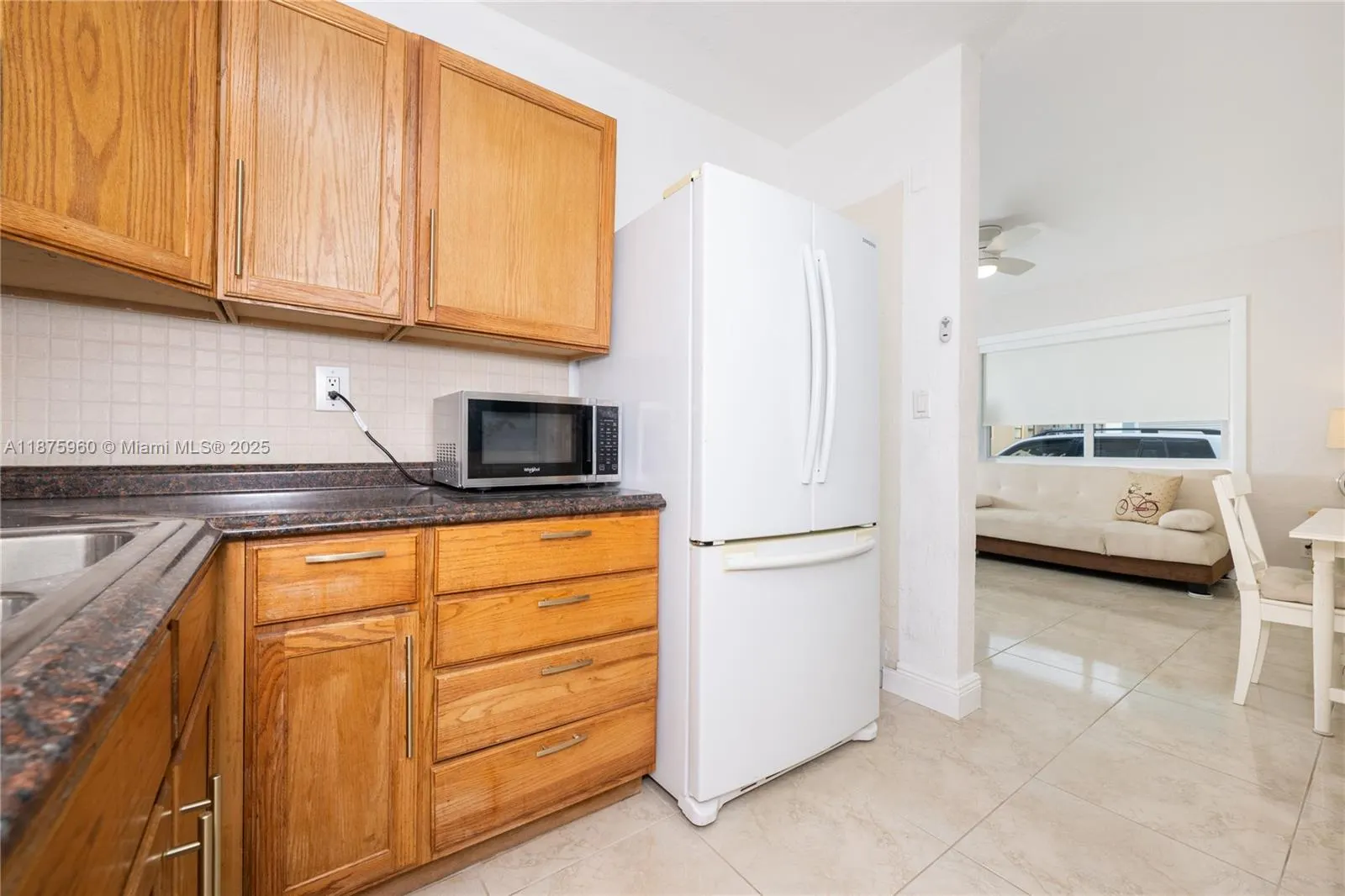 3220 N Surf Rd, #1-2