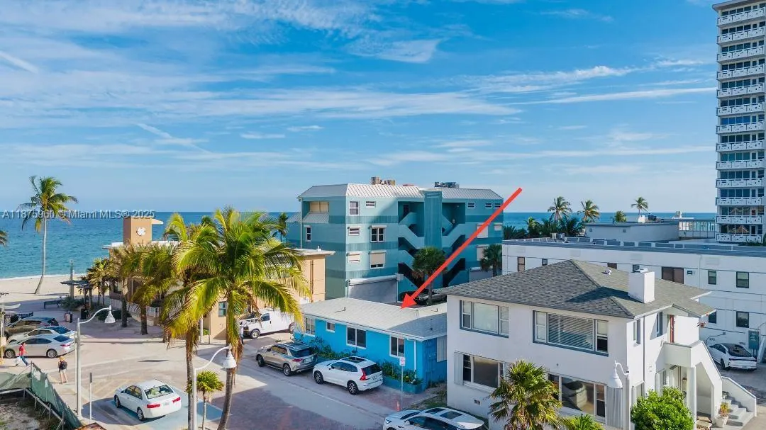 3220 N Surf Rd, #1-2