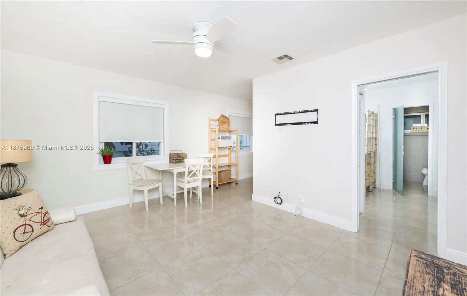 3220 N Surf Rd, #1-2