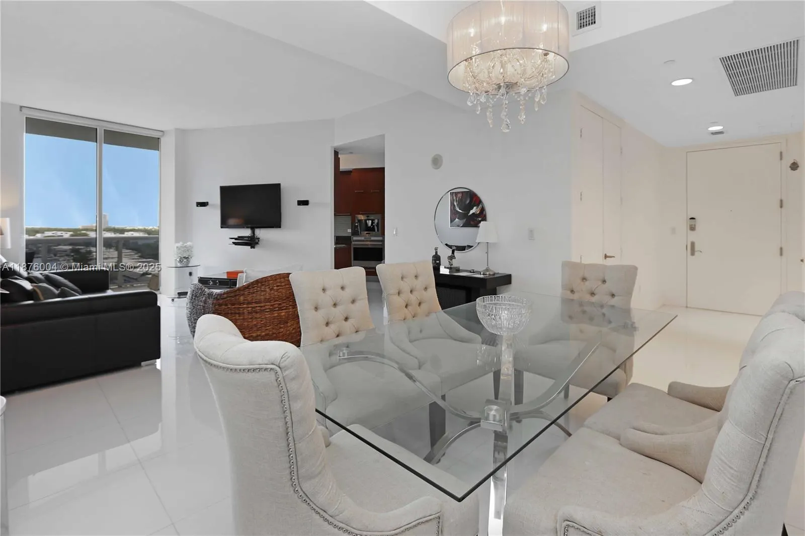 16001 Collins Ave, #705