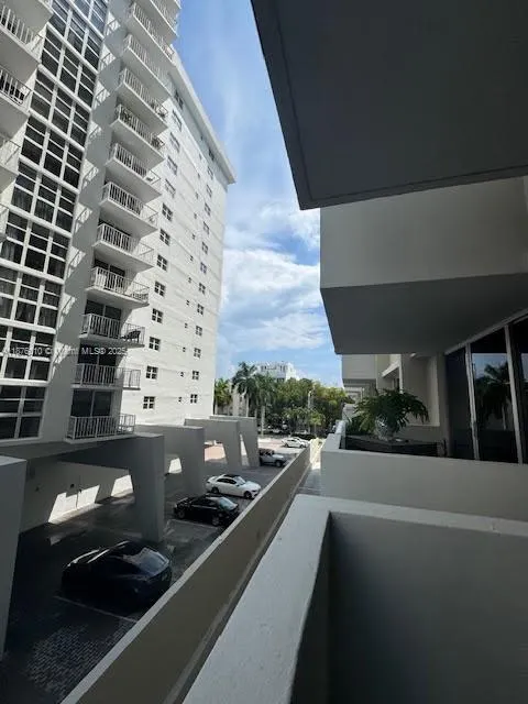 1200 West Ave, #322