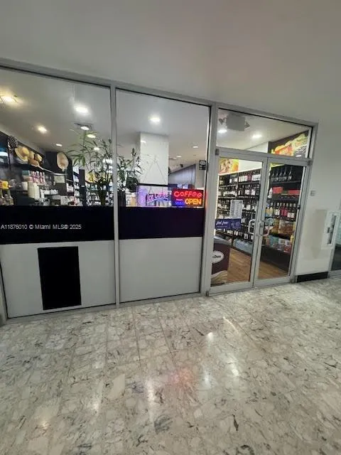 1200 West Ave, #322
