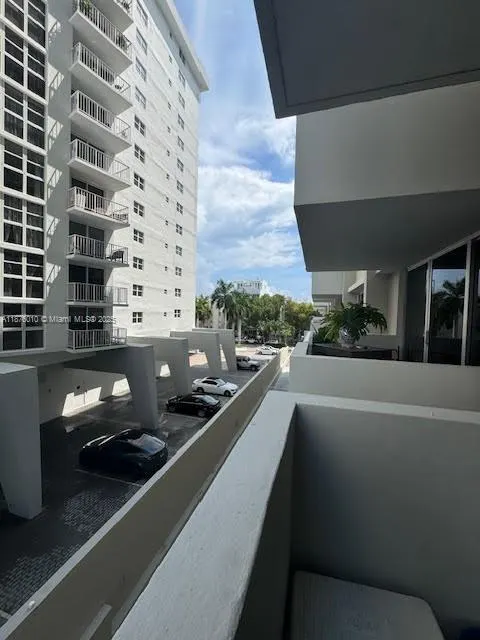 1200 West Ave, #322