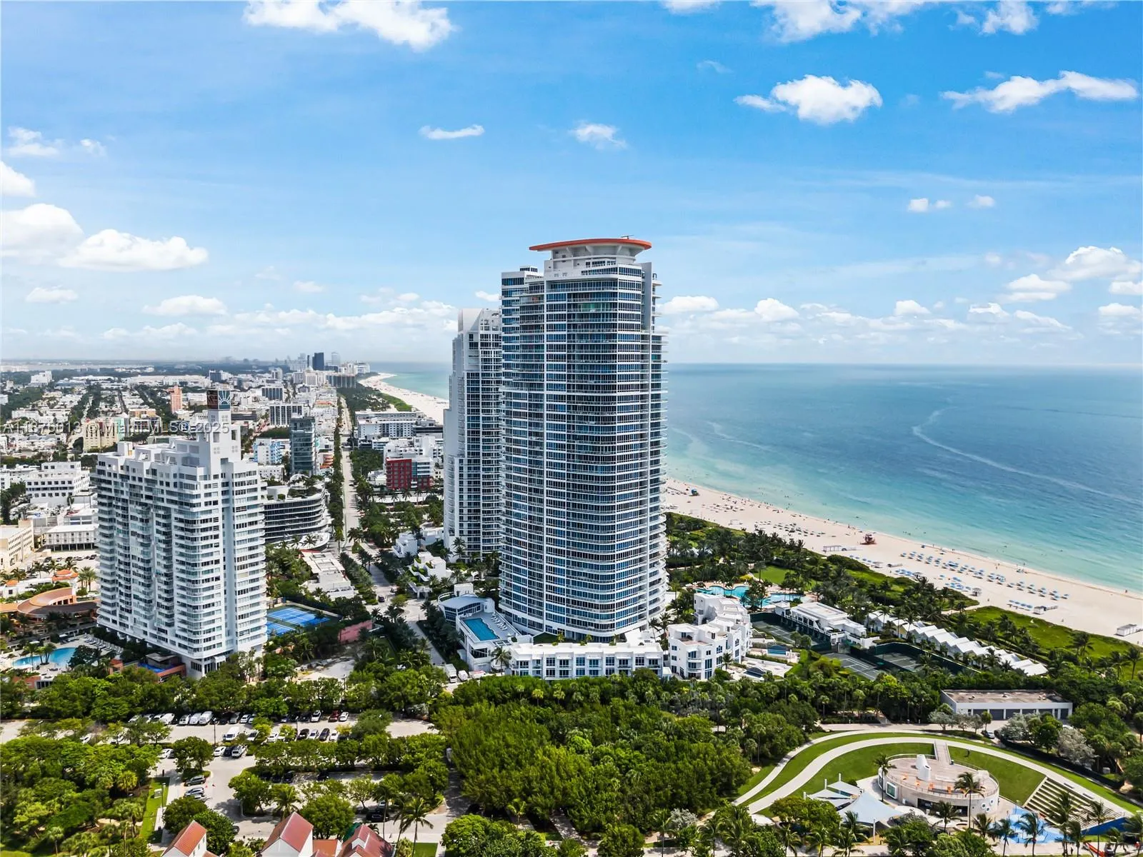 100 S Pointe Dr, #3605
