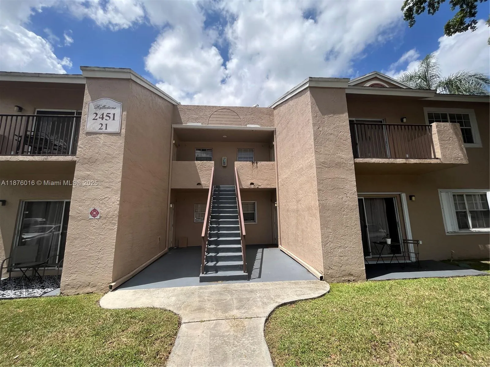 2451 NW 96th Ter, #21H