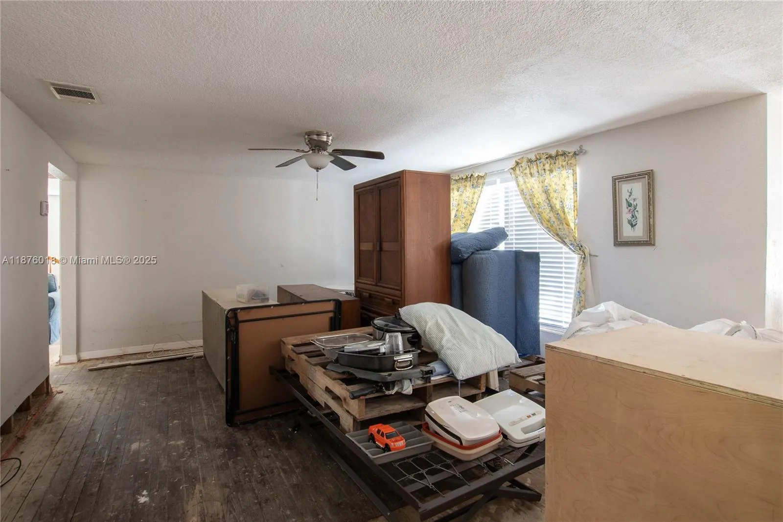 1531 Brewer RD