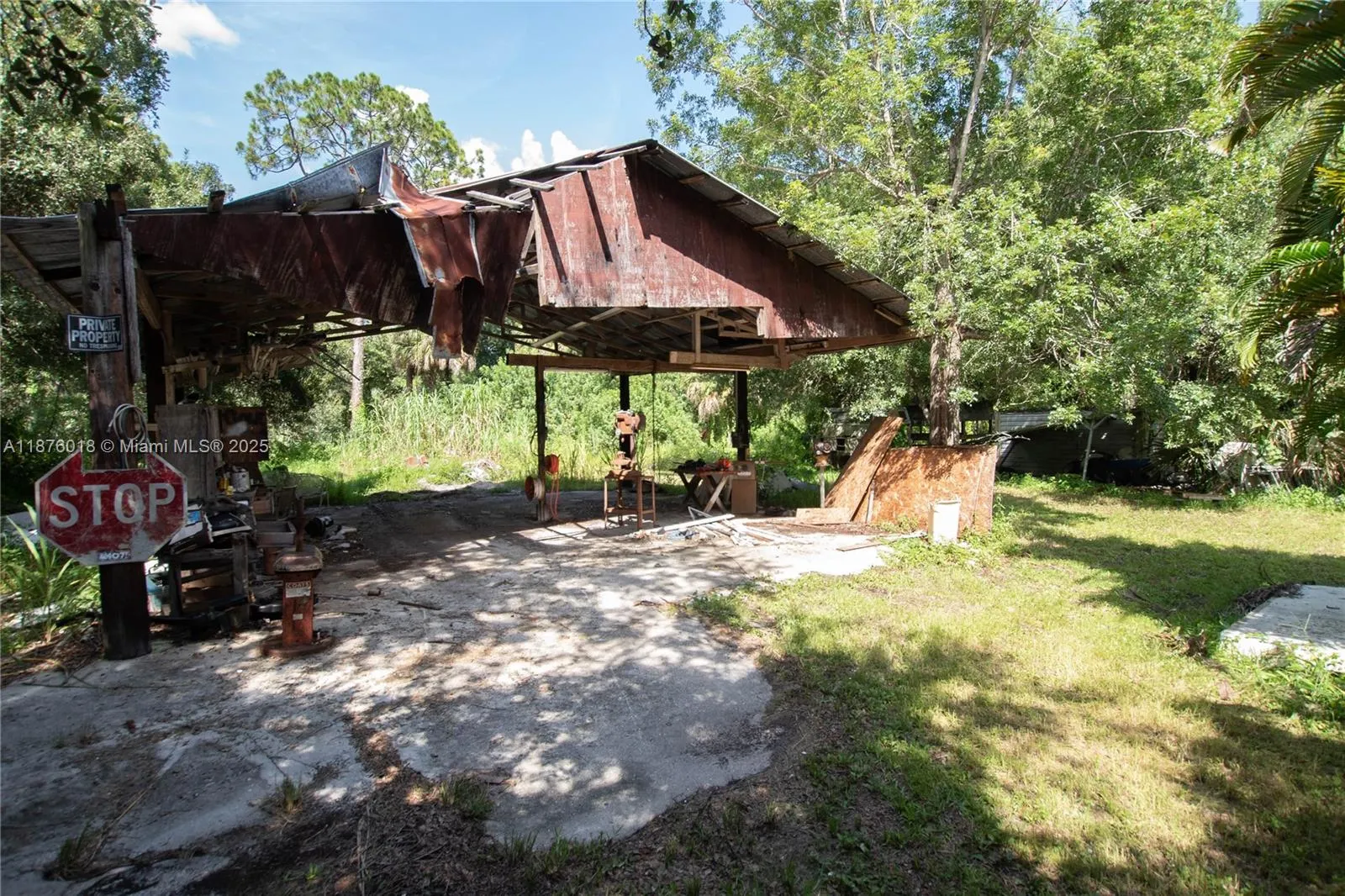 1531 Brewer RD