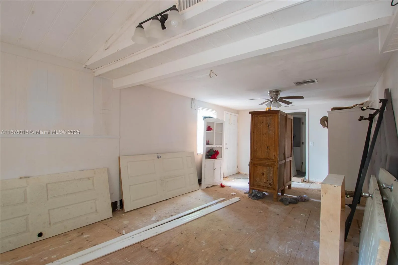 1531 Brewer RD