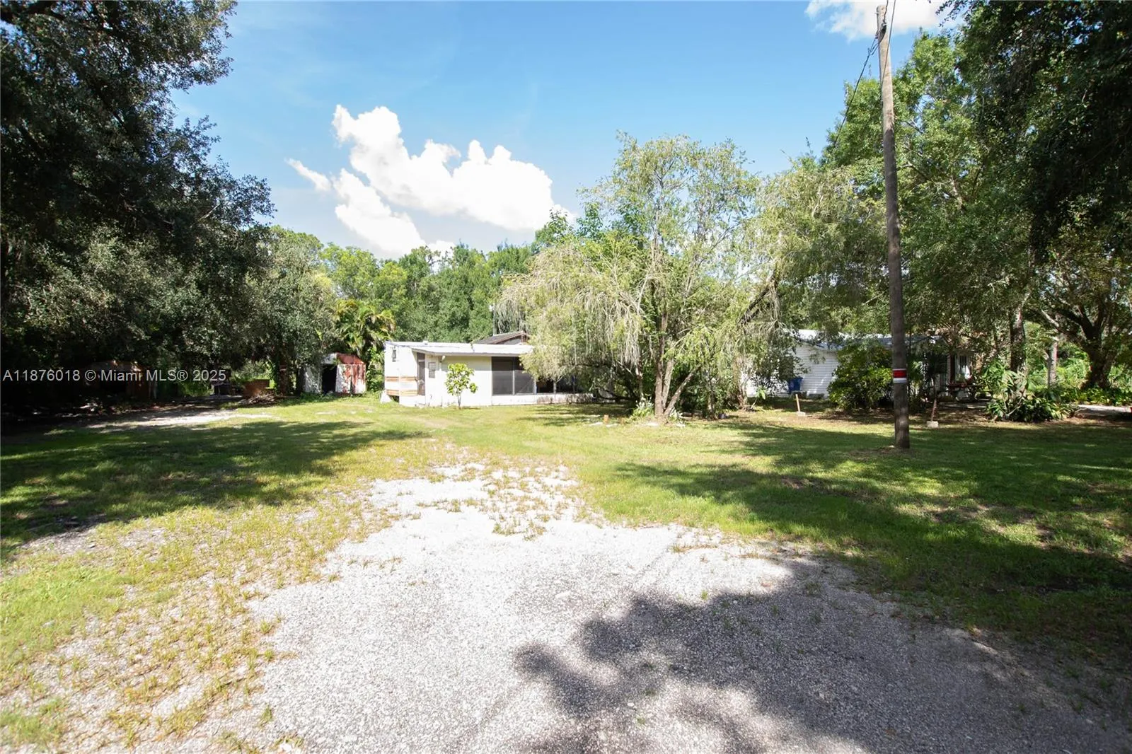1531 Brewer RD