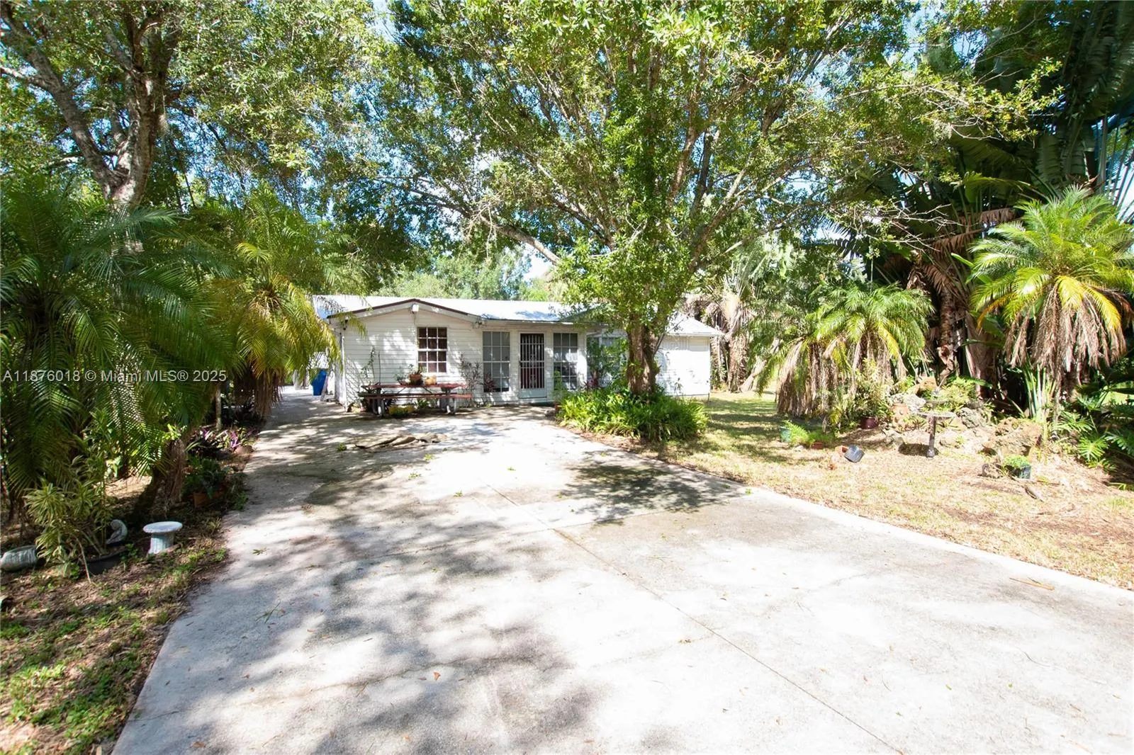 1531 Brewer RD