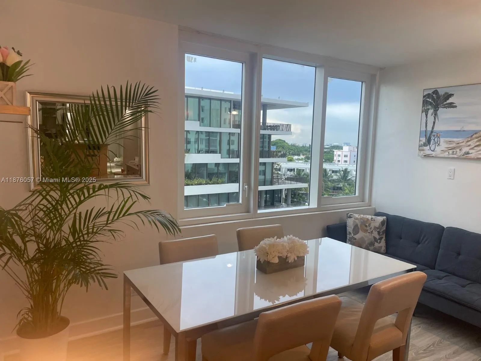 2301 Collins Ave, #632