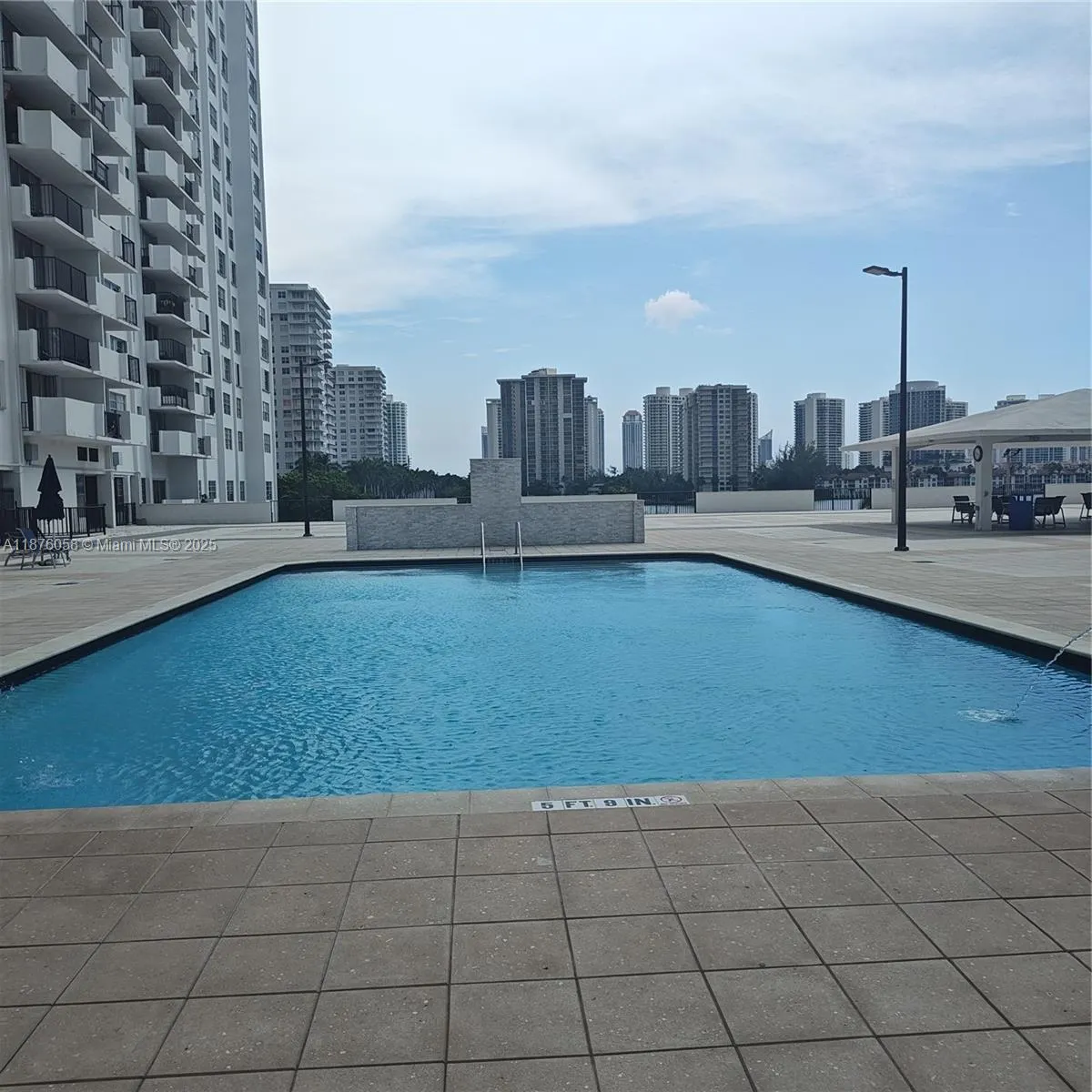2750 NE 183rd St, #301