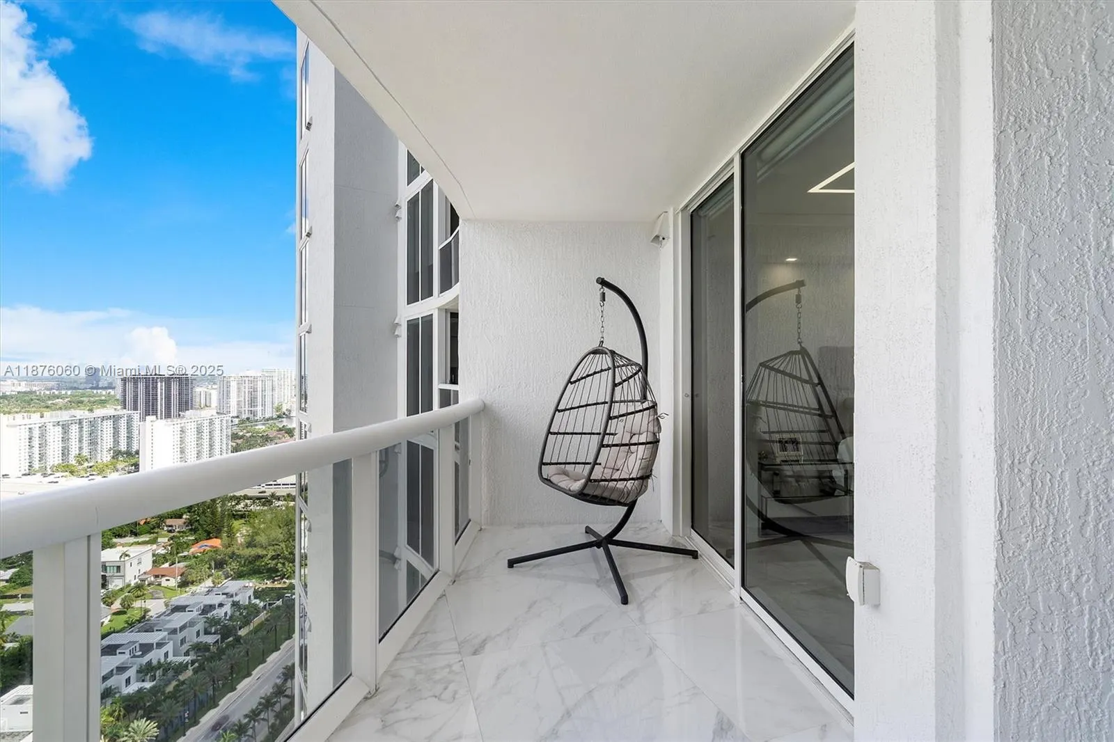 18911 Collins Ave, #3204