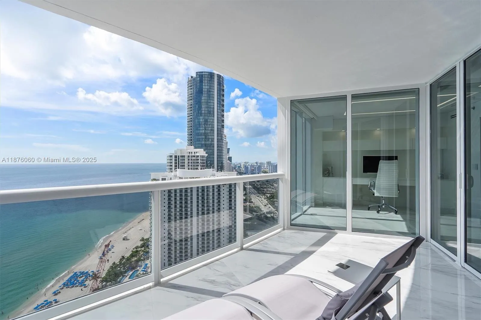 18911 Collins Ave, #3204