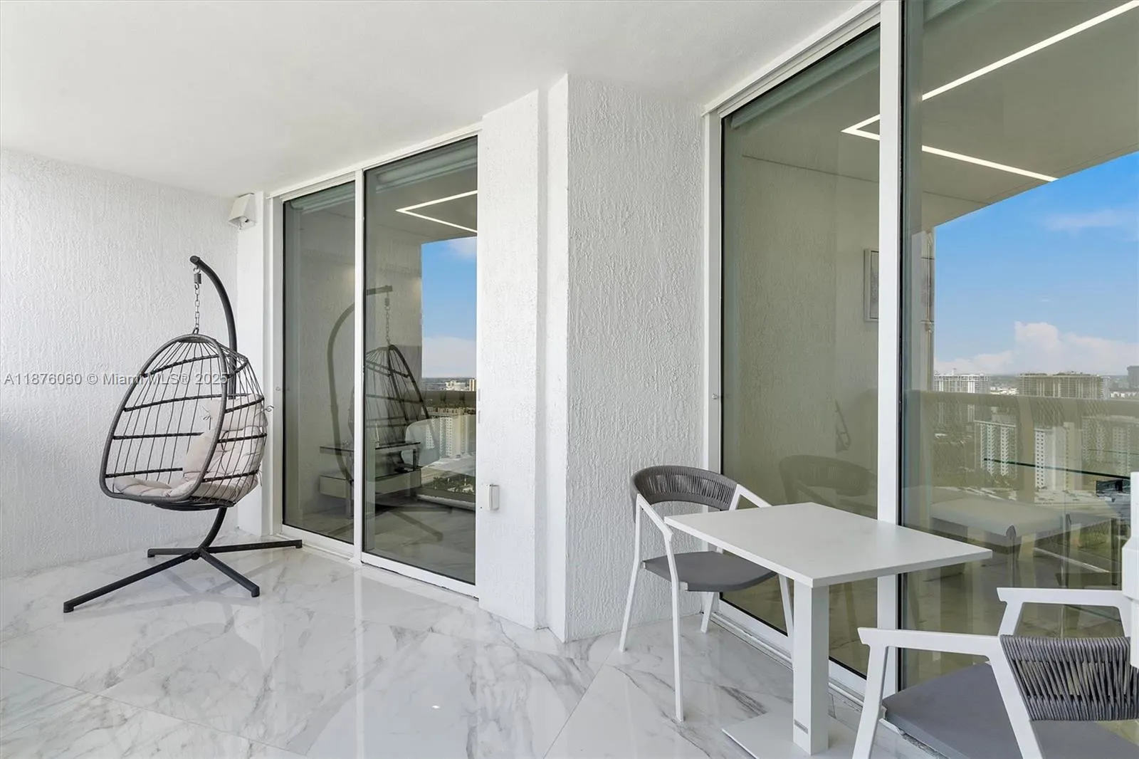 18911 Collins Ave, #3204