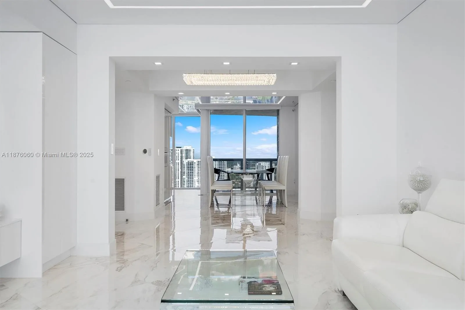 18911 Collins Ave, #3204