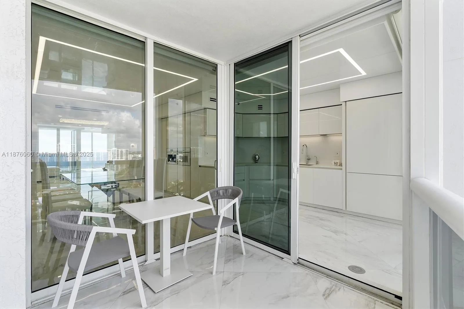 18911 Collins Ave, #3204