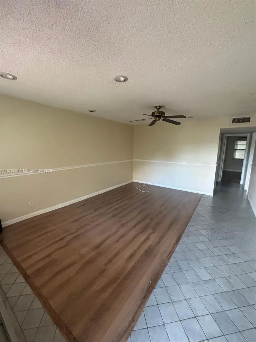 280 N Northampton  N, #280