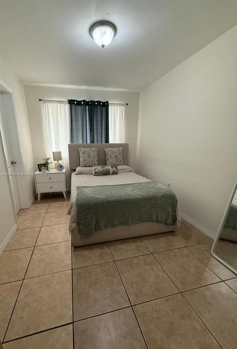 13 S Royal Poinciana Blvd, #7