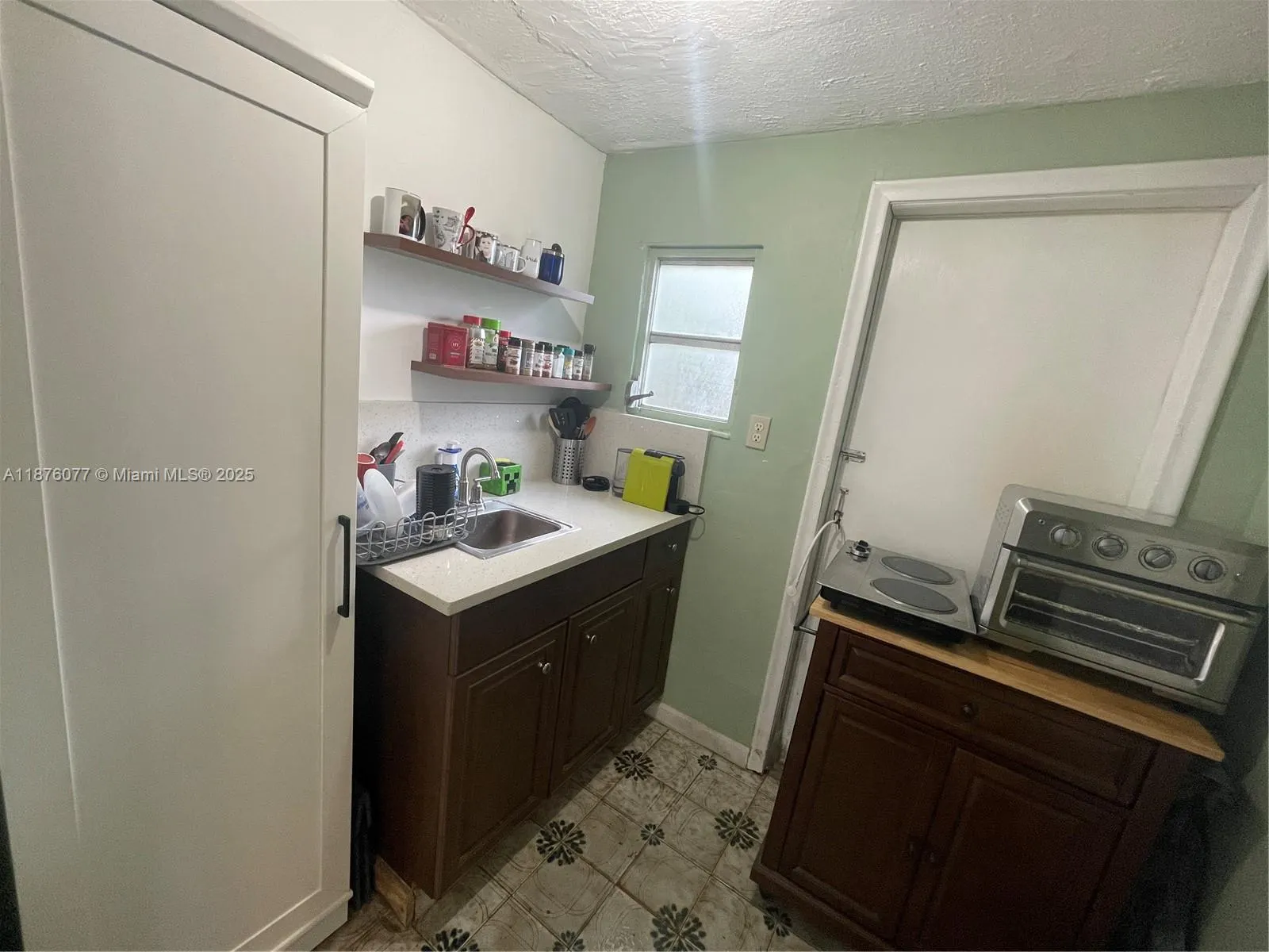 1923 NW 1st Ter, #C