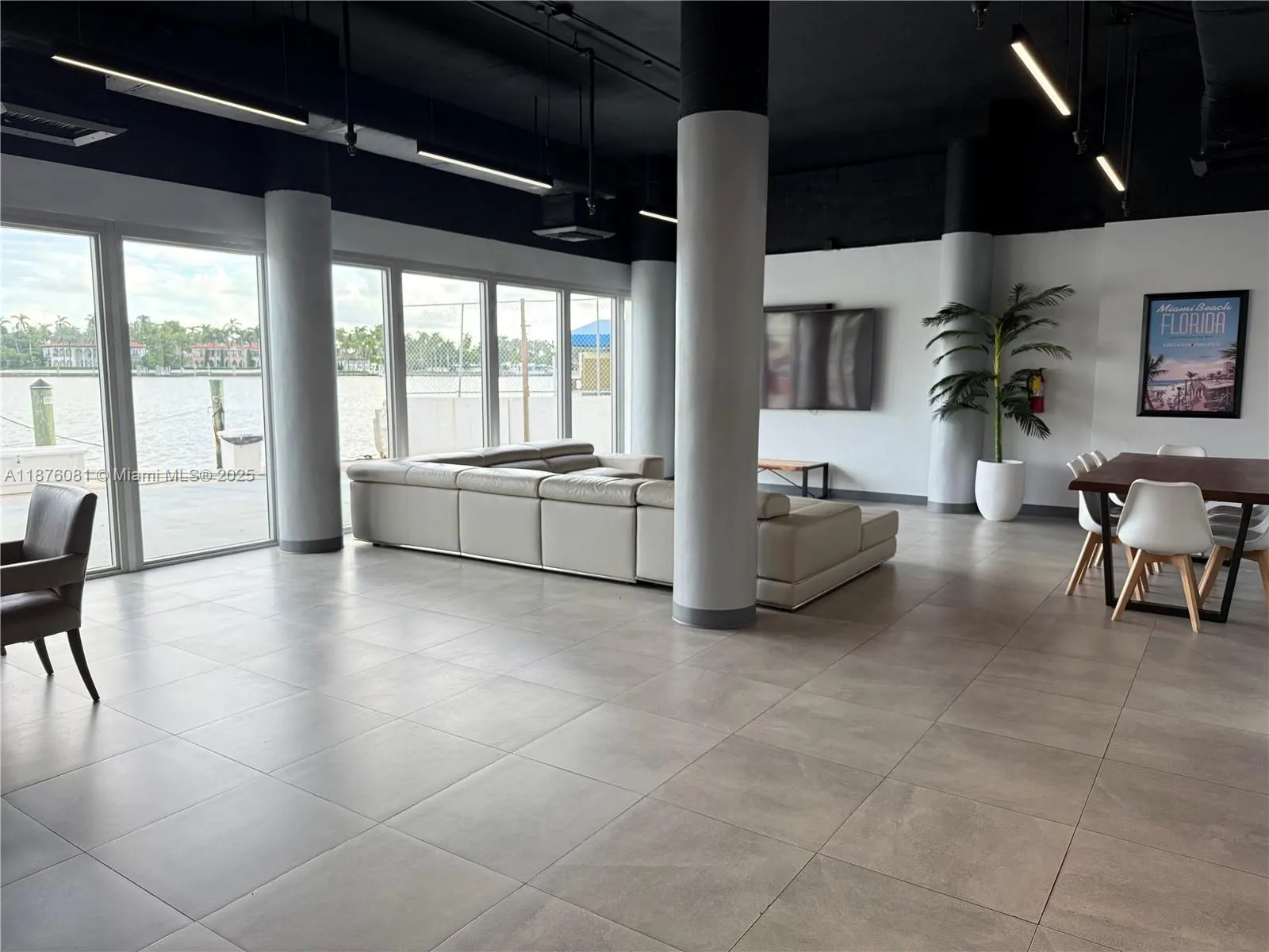 900 Bay Dr., #315