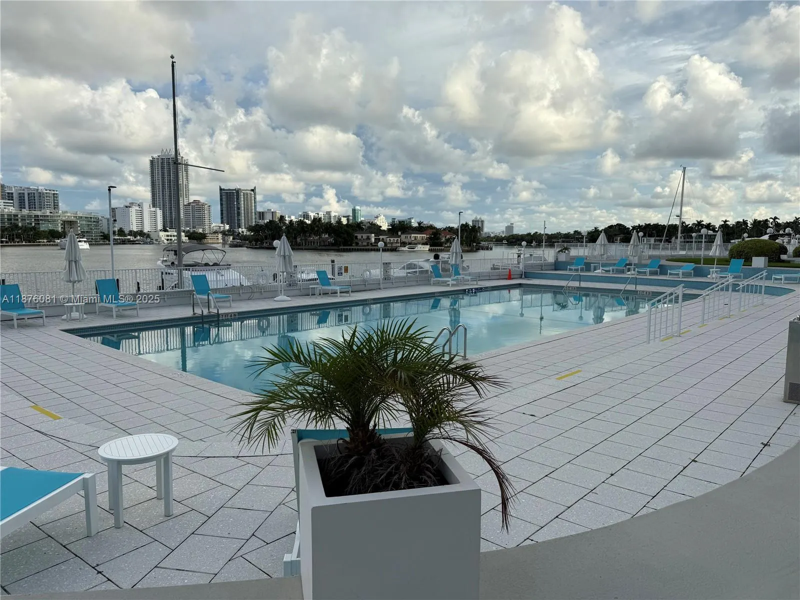 900 Bay Dr., #315