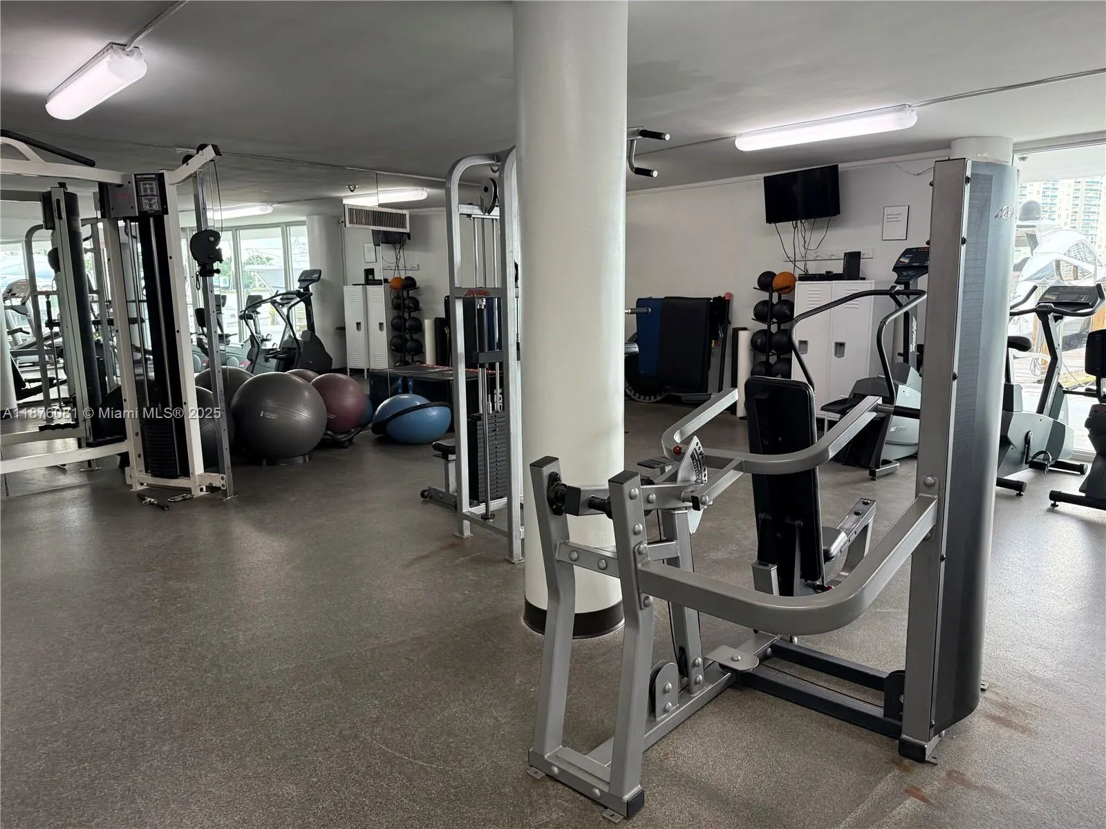 900 Bay Dr., #315