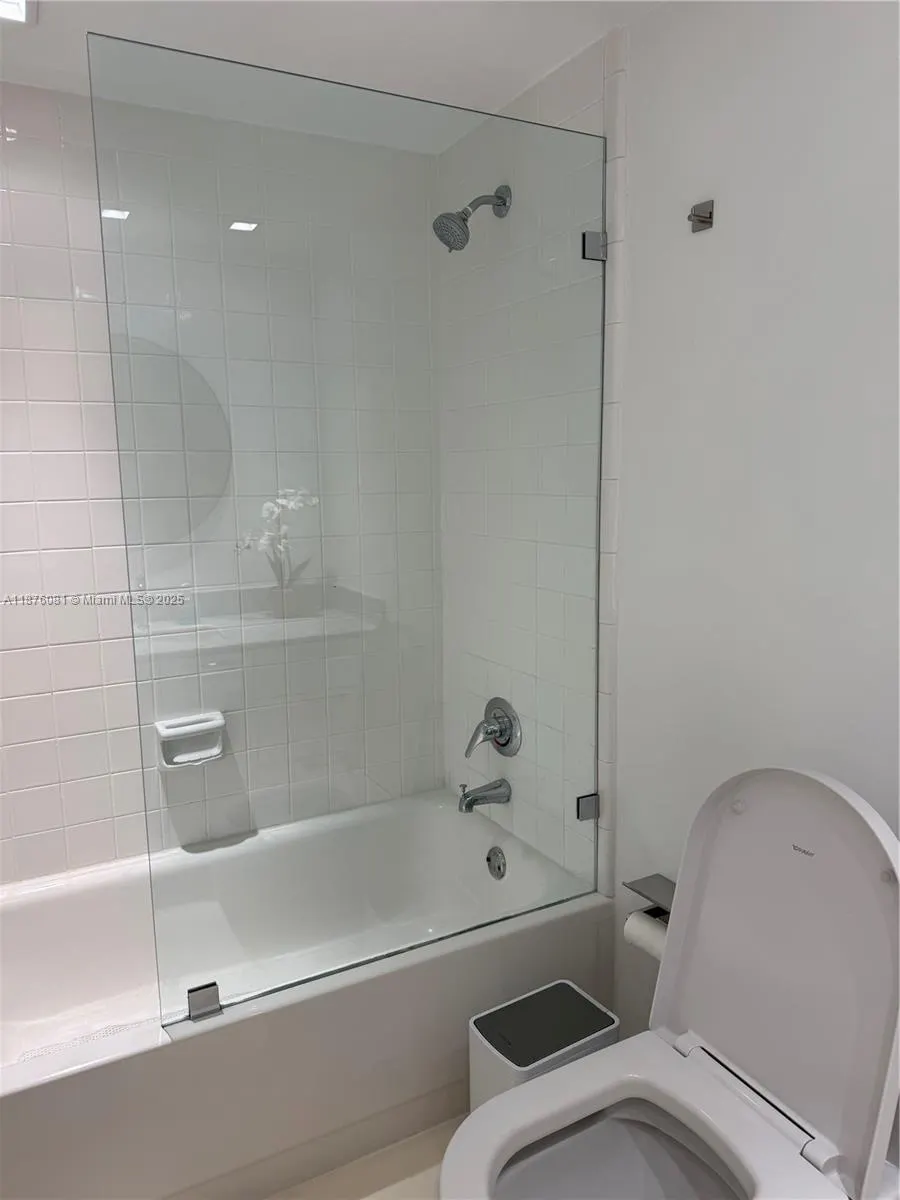900 Bay Dr., #315