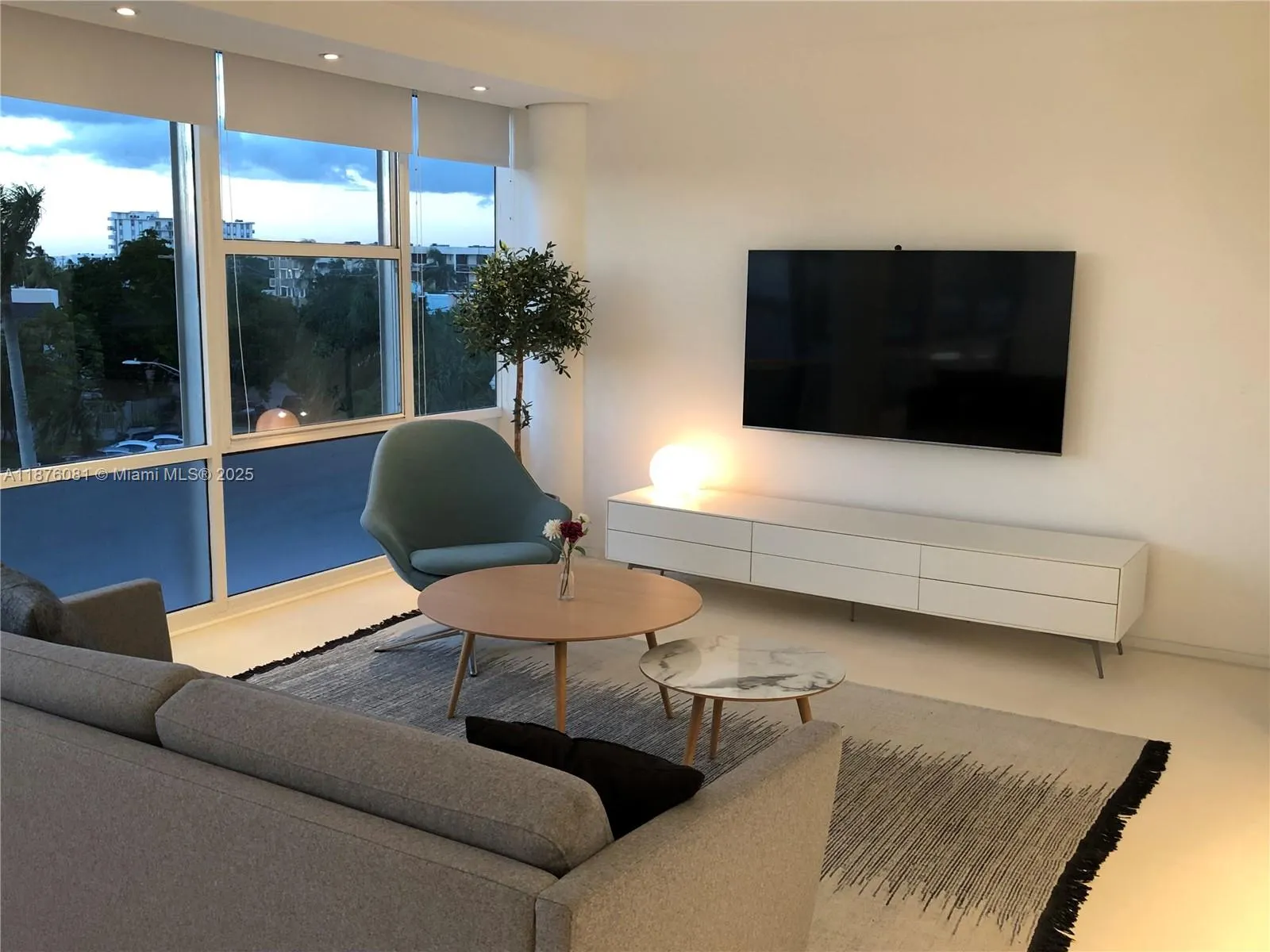 900 Bay Dr., #315