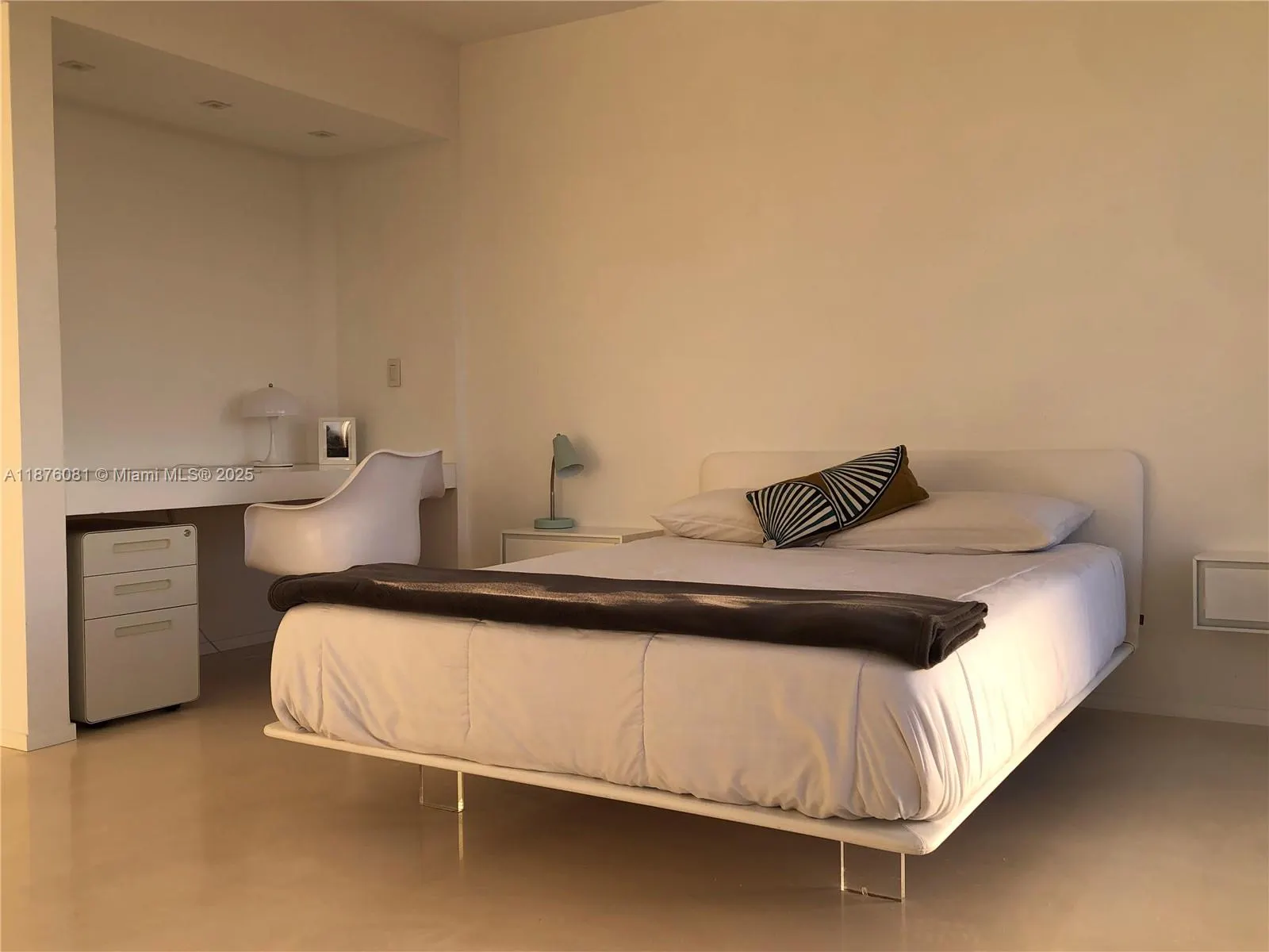 900 Bay Dr., #315