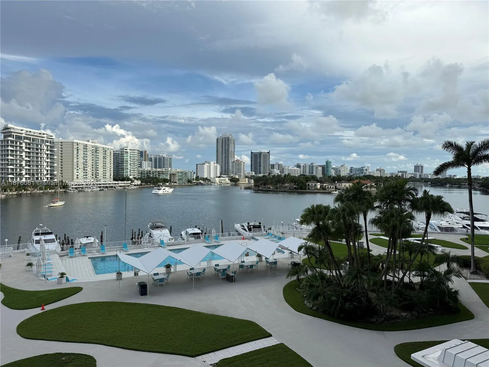900 Bay Dr., #315