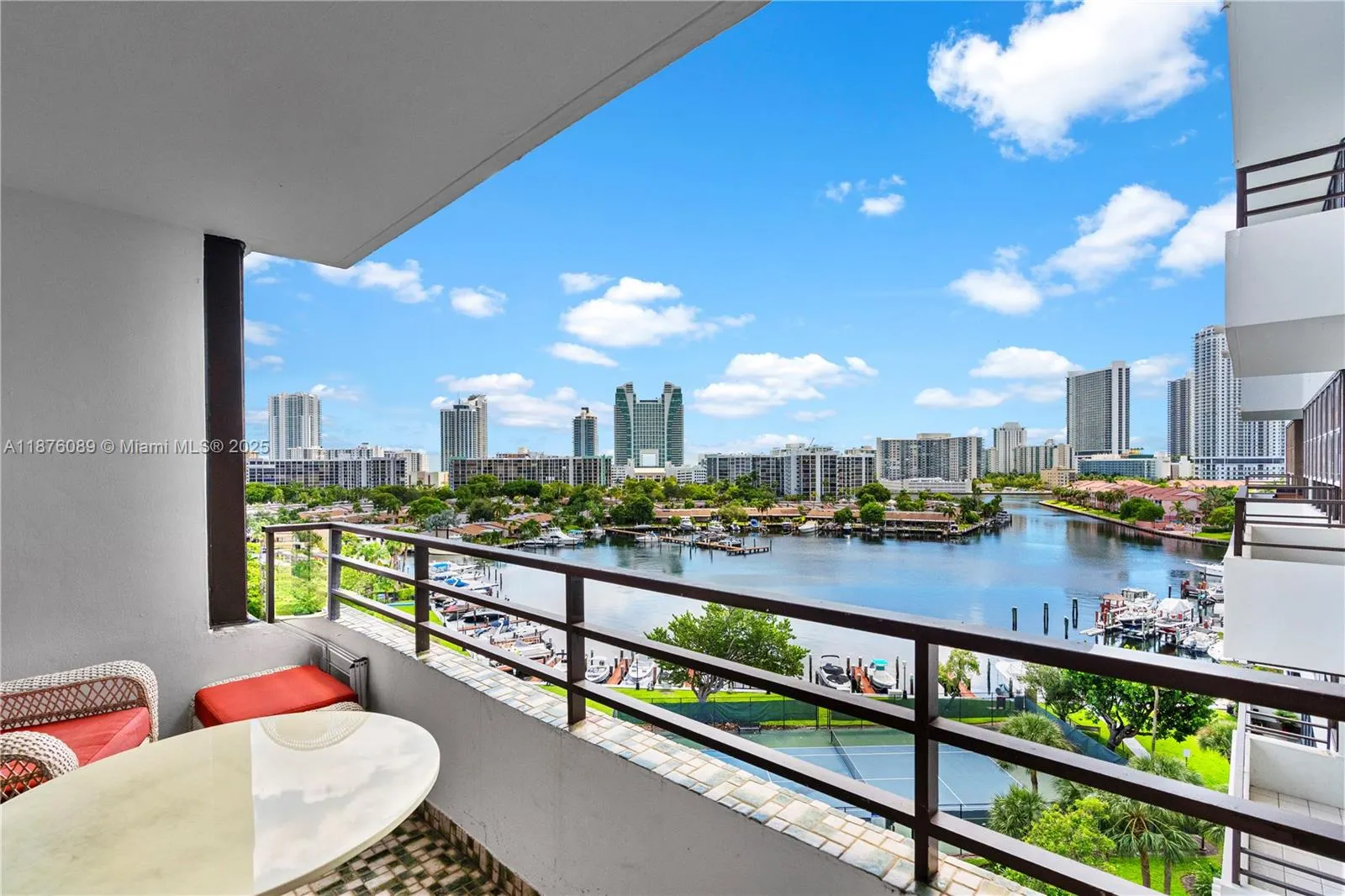 500 Three Islands Blvd, #517