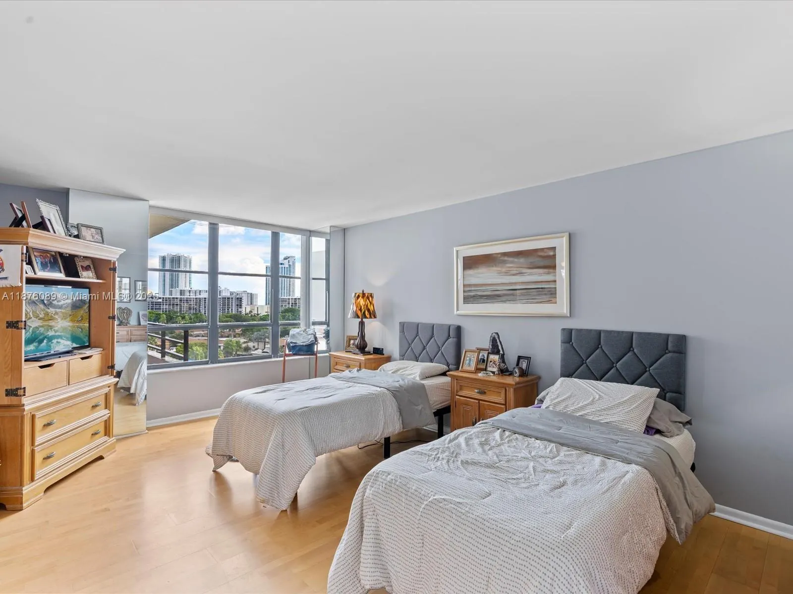 500 Three Islands Blvd, #517