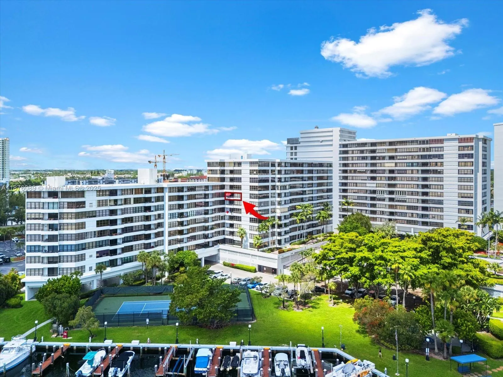 500 Three Islands Blvd, #517