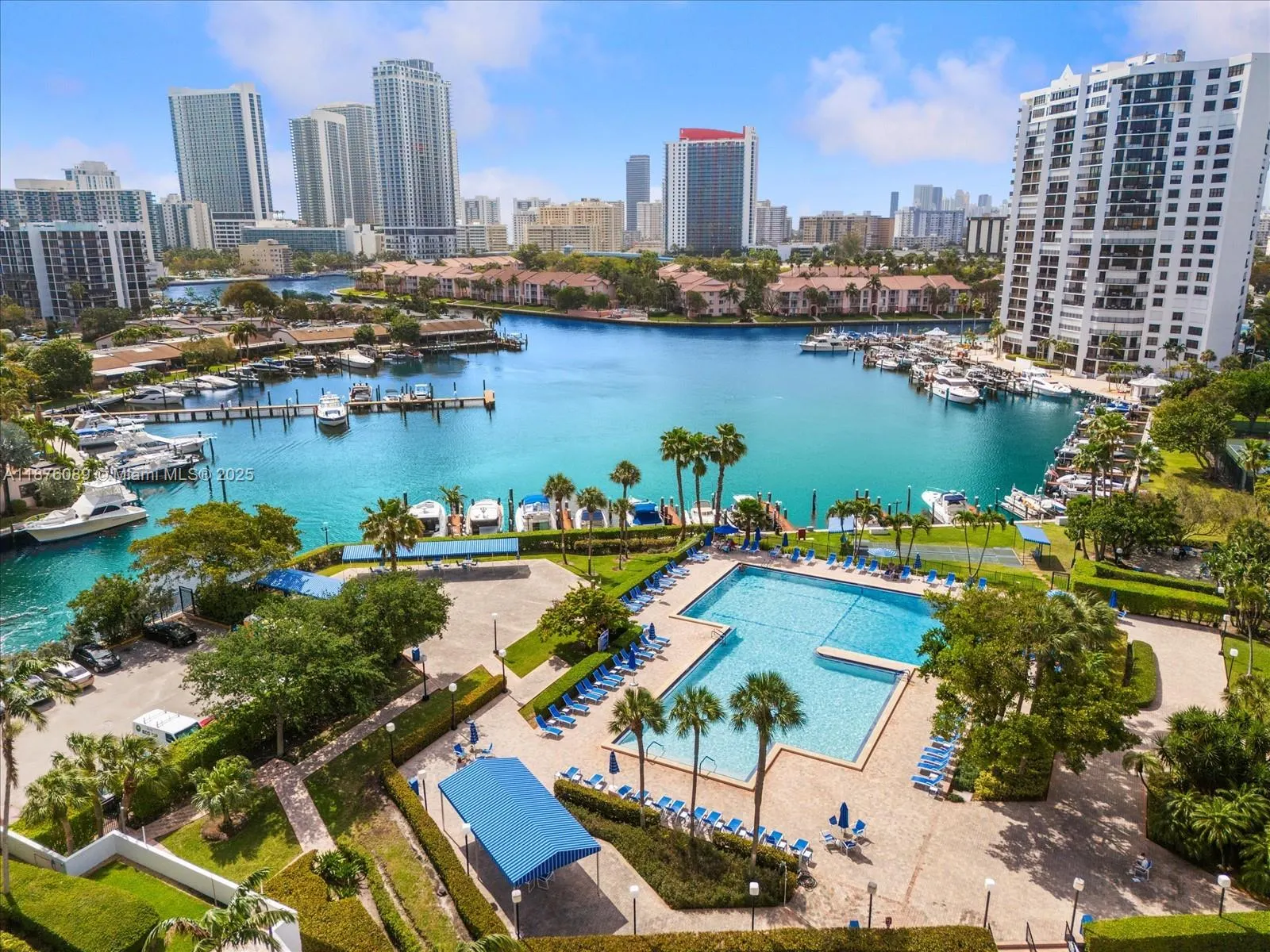 500 Three Islands Blvd, #517
