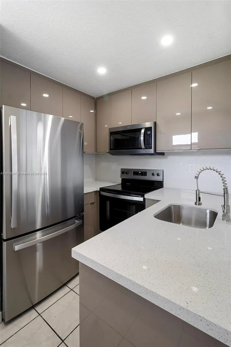 6485 W 27th Ave, #42-24