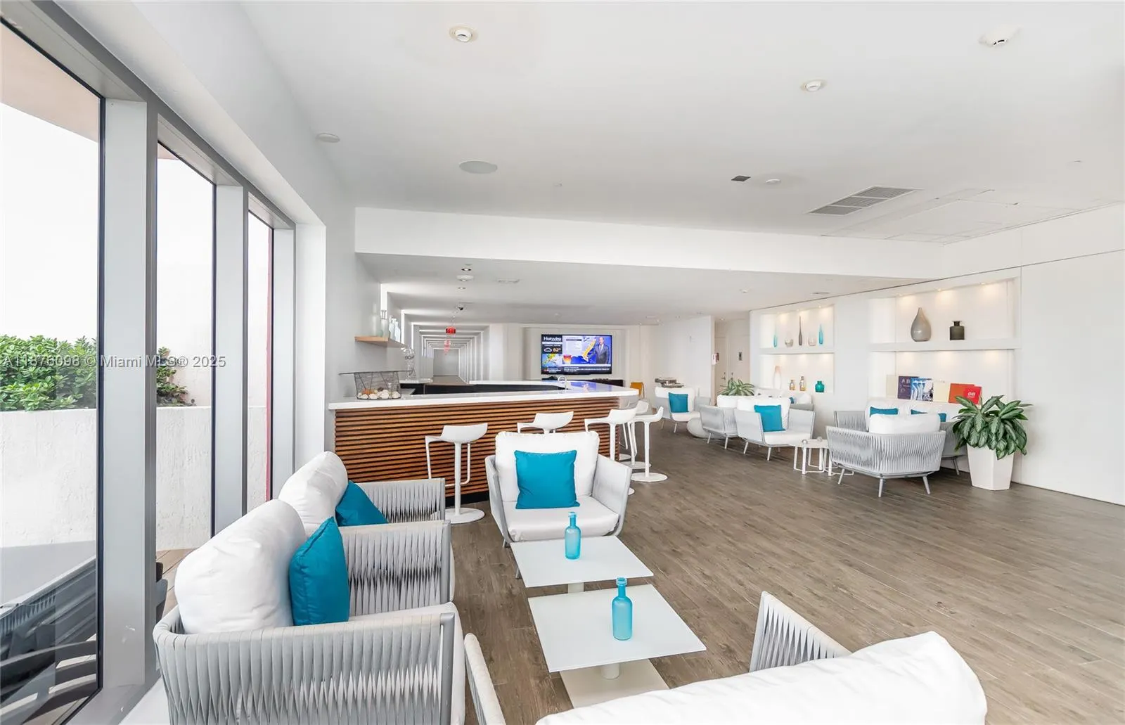 2602 E Hallandale Beach blvd, #R1607