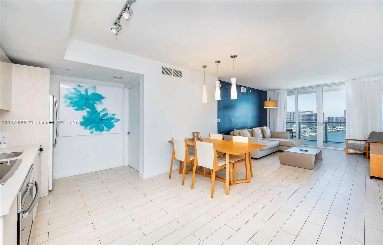 2602 E Hallandale Beach blvd, #R1607