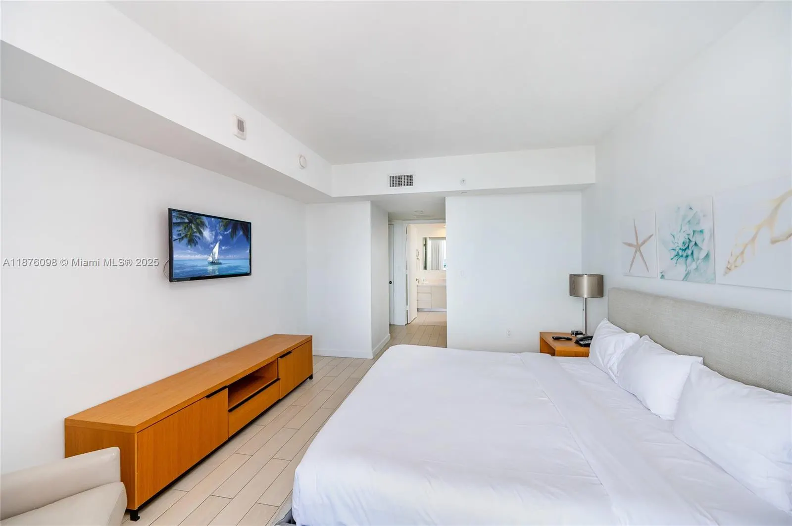 2602 E Hallandale Beach blvd, #R1607