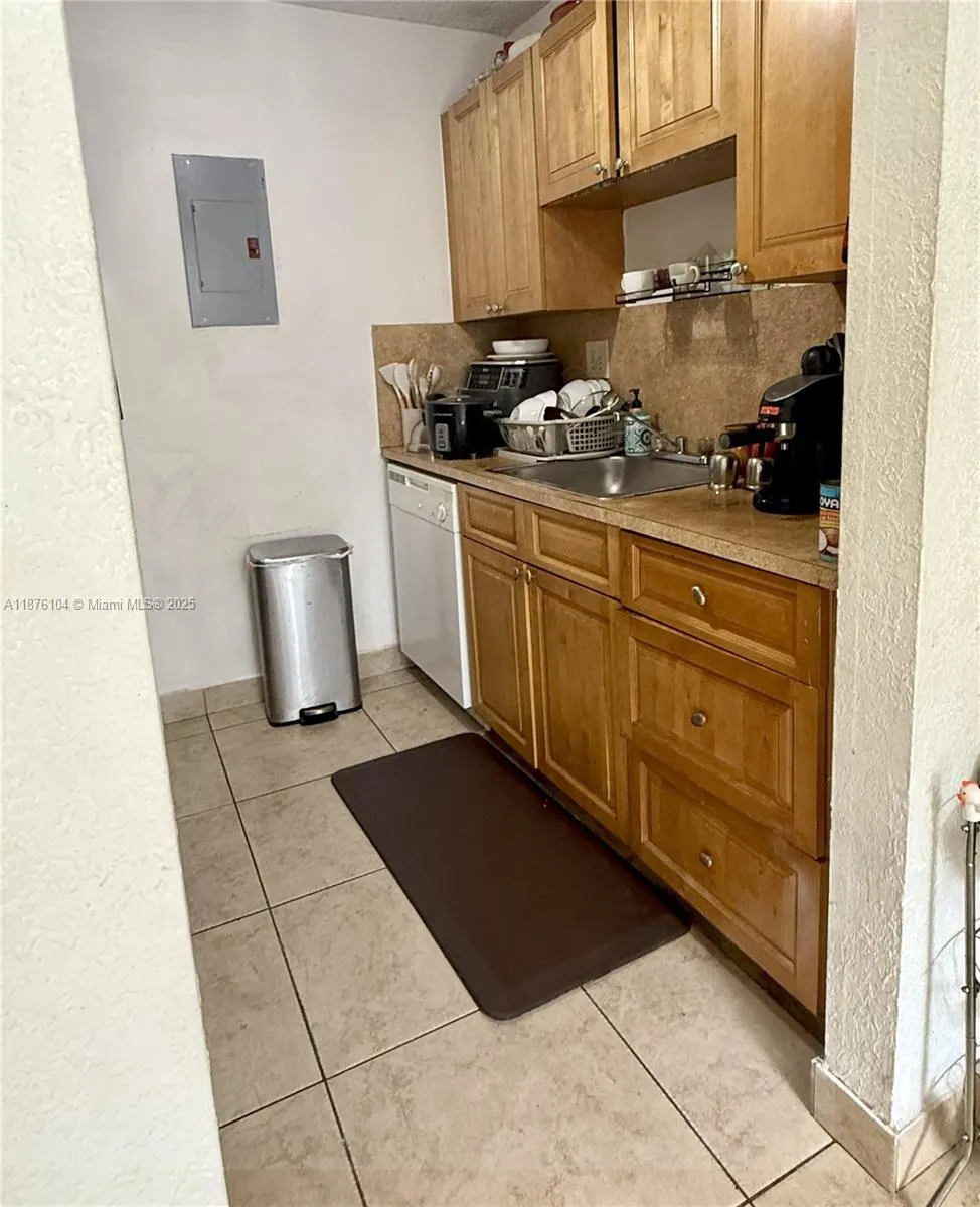 7405 SW 152 ave, #105
