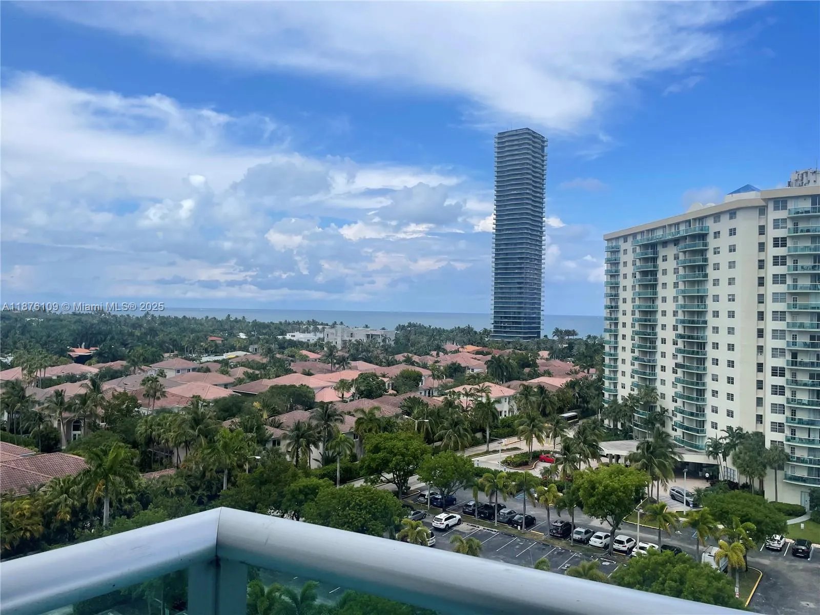 19380 Collins Ave, #1014