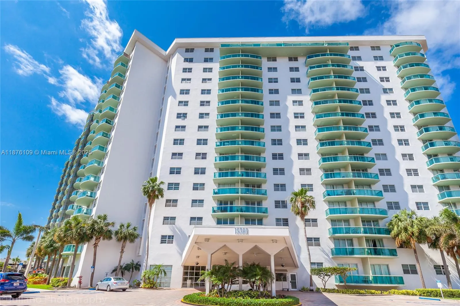 19380 Collins Ave, #1014
