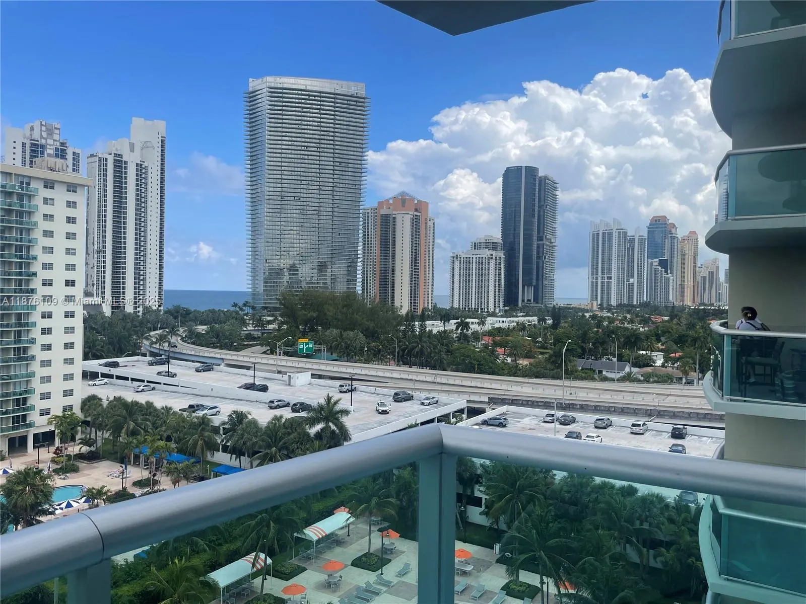 19380 Collins Ave, #1014