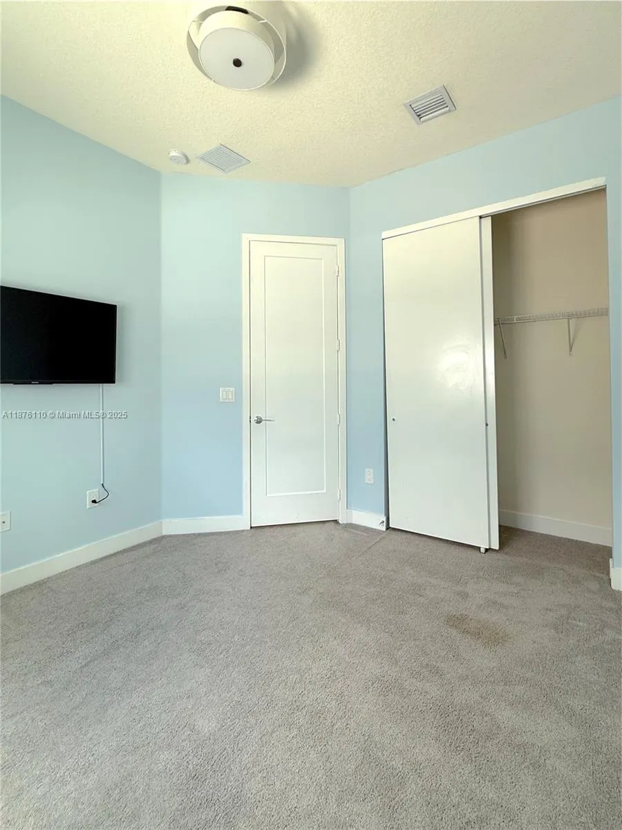 6670 NW 103rd Path, #1