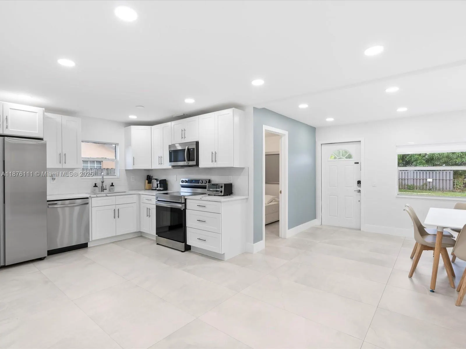 5731 SW 54th Ter