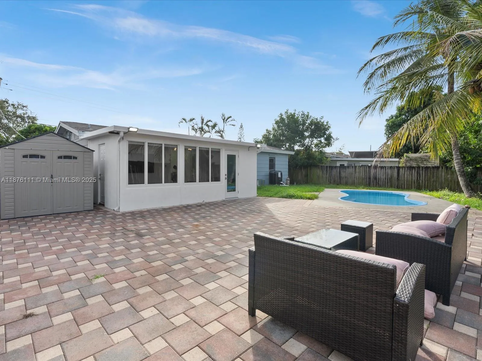 5731 SW 54th Ter