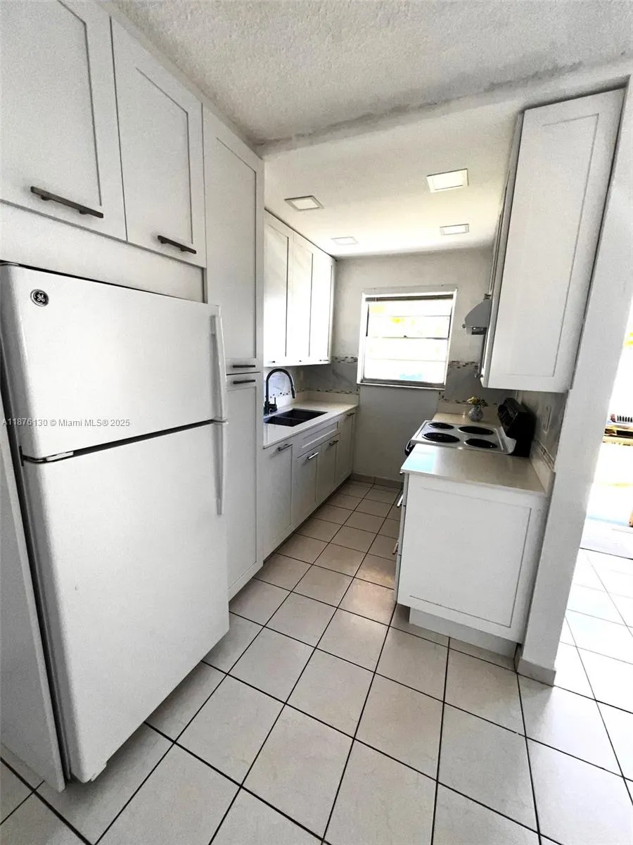 2145 Pierce St, #105