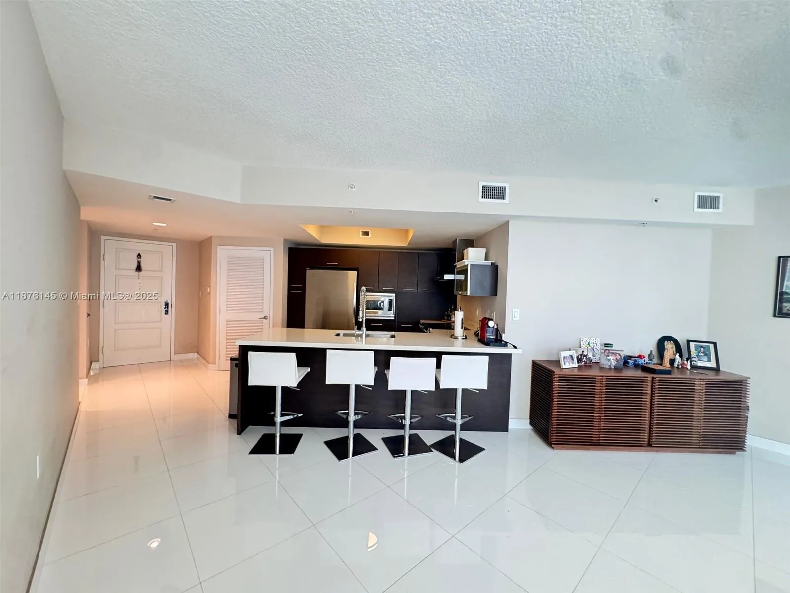 200 Sunny Isles Blvd, #2-1102